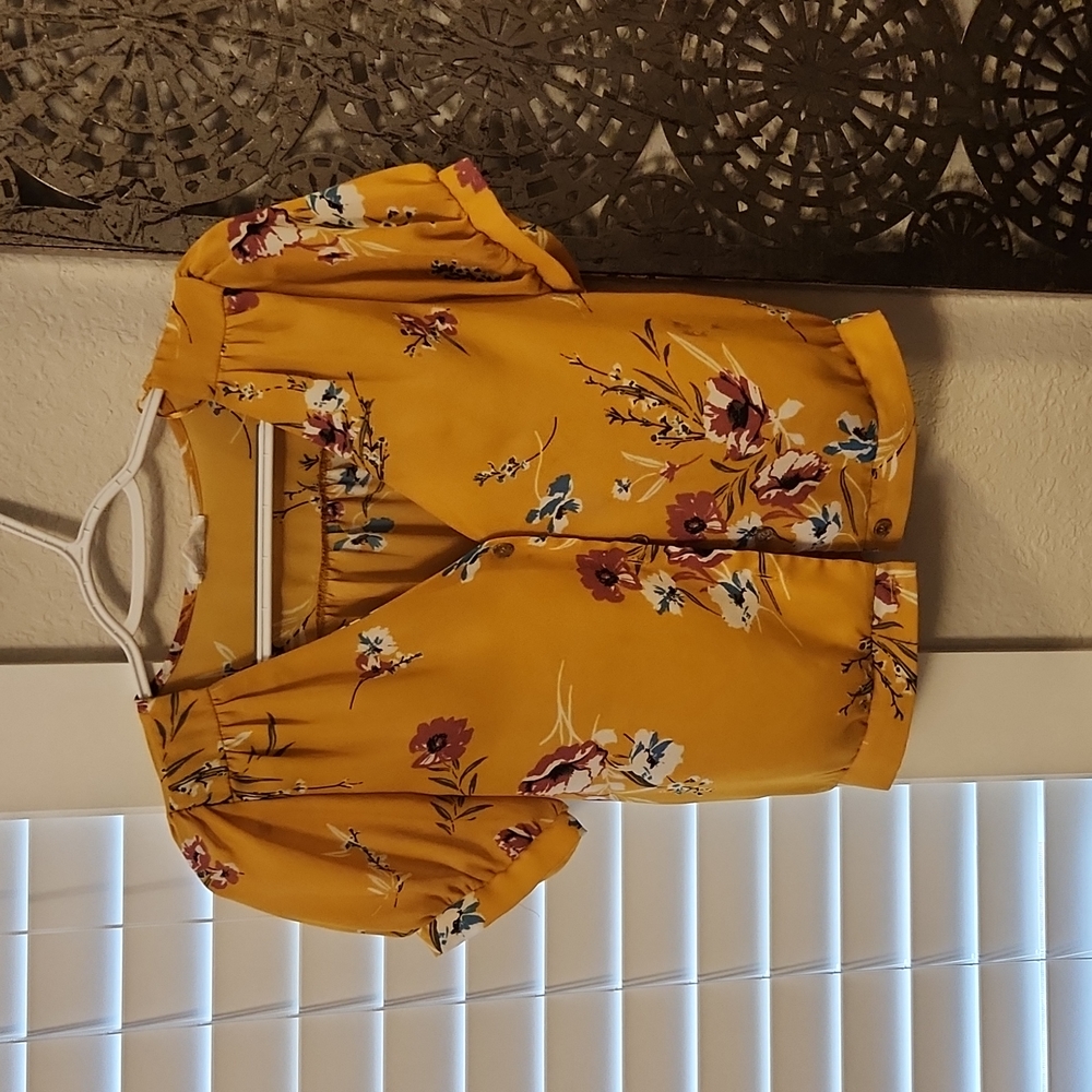 XS Crop Top